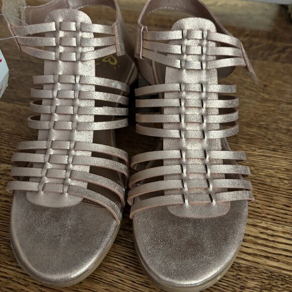 Justice Strappy Sandals - Picture 1 of 9